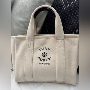Tory Burch NWOT MERCER Tote Bag